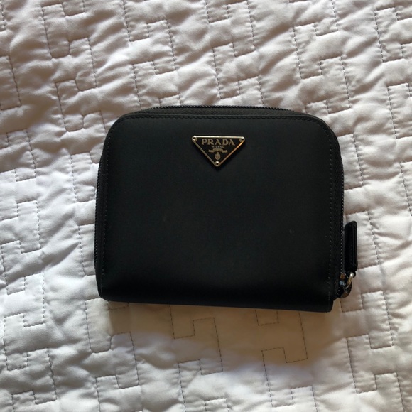vintage prada coin purse
